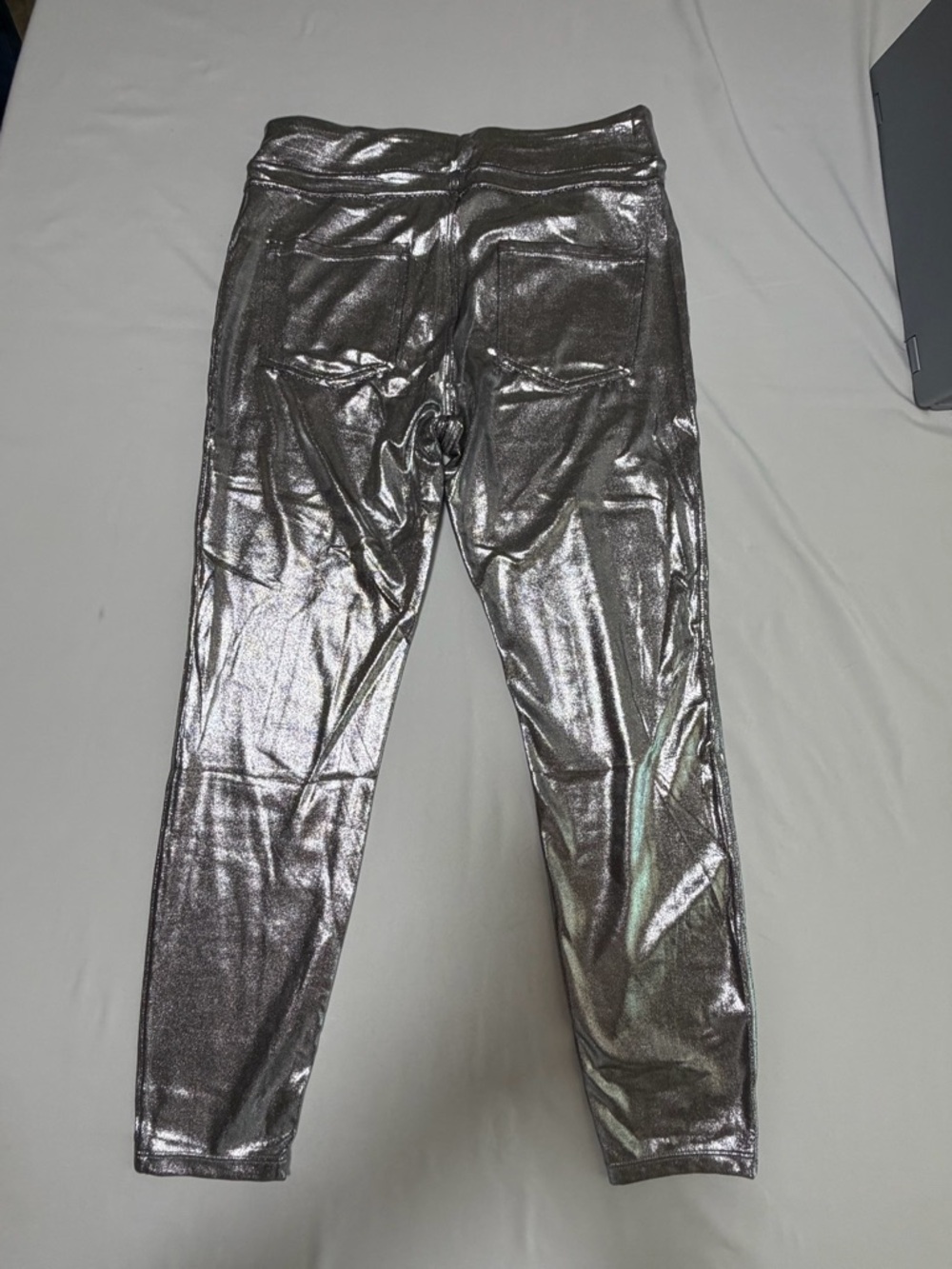 HALARA Silver Metallic High-Rise Leggings - Picture 8 of 8